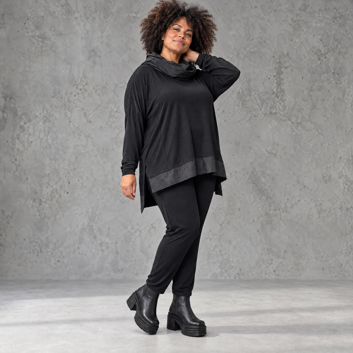 Bequeme Jerseyleggings aus Viskose mit Elasthan im Karottenschnitt mit Elastikbund