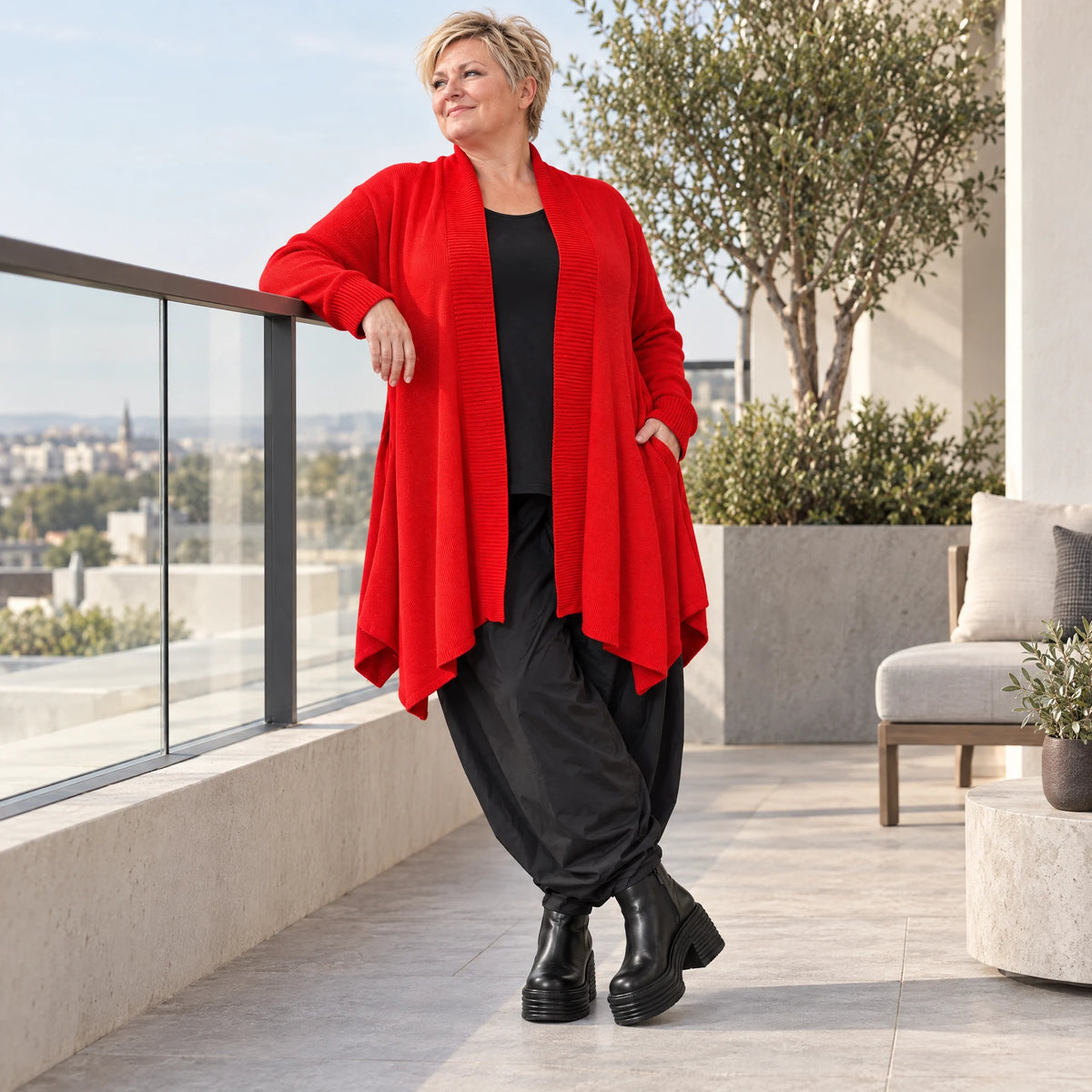 Cardigan aus reiner Baumwolle in A-Linie mit Stehkragen und Seitennahttaschen