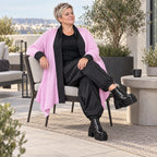 Strickcardigan aus Baumwolle in A-Linie mit Stehkragen und Memorytaft ohne Verschluss