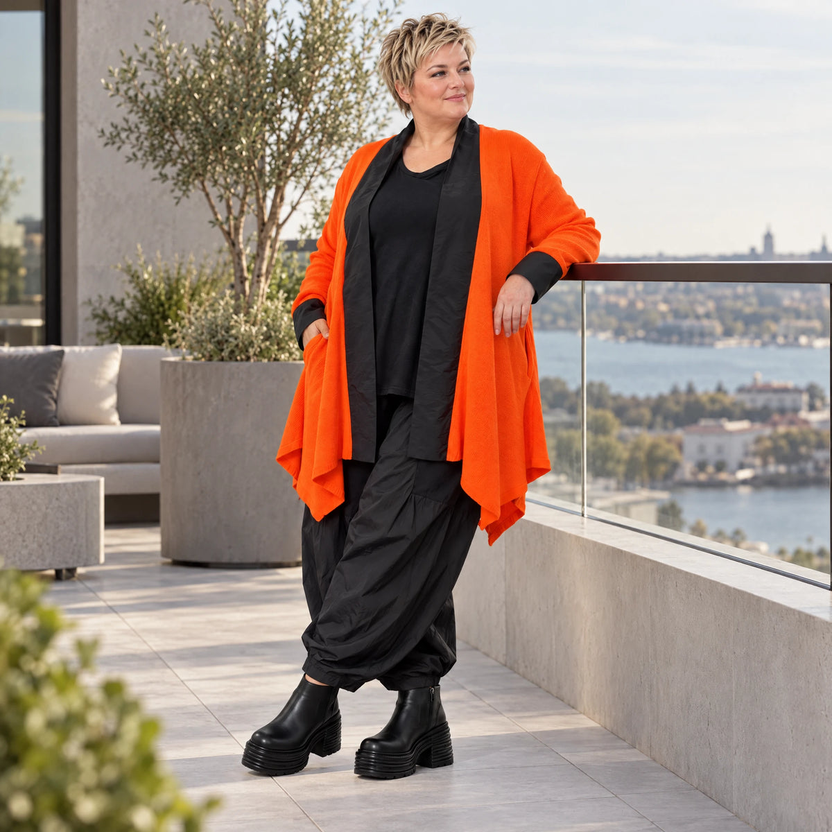 Baumwollcardigan in A-Linie mit Stehkragen und Memorytaft weich warm ohne Verschluss