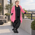 Zartpinker Strickcardigan in A-Linie mit Stehkragen langen Ärmeln und Seitennahttaschen