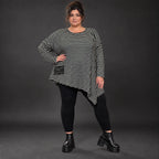 Langarmshirt in Schwarz/Weiß mit Zipfelsaum aus warmem Stretchjersey Made in Italy