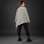 Langarmshirt in Creme/Dunkelgrün mit asymmetrischem Zipfelsaum aus weichem Stretchjersey