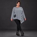 Asymmetrisches Langarmshirt in Creme/Dunkelblau mit Zipfelsaum aus weichem Stretchjersey