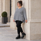 Langarmshirt Dunkelblau/Weiß aus weichem Stretchjersey in A-Linie mit Seitenschlitzen