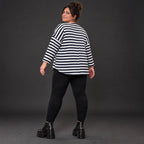 Shirt in Dunkelblau/Weiß aus weichem Stretchjersey mit 7/8-Arm und gerundeter Schnittform