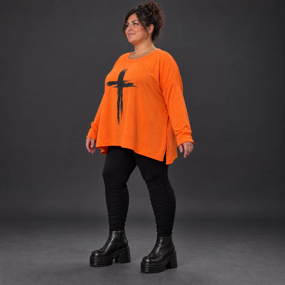 Langarmshirt in Orange aus weichem Stretchjersey mit schmeichelnder A-Linie für jeden Tag