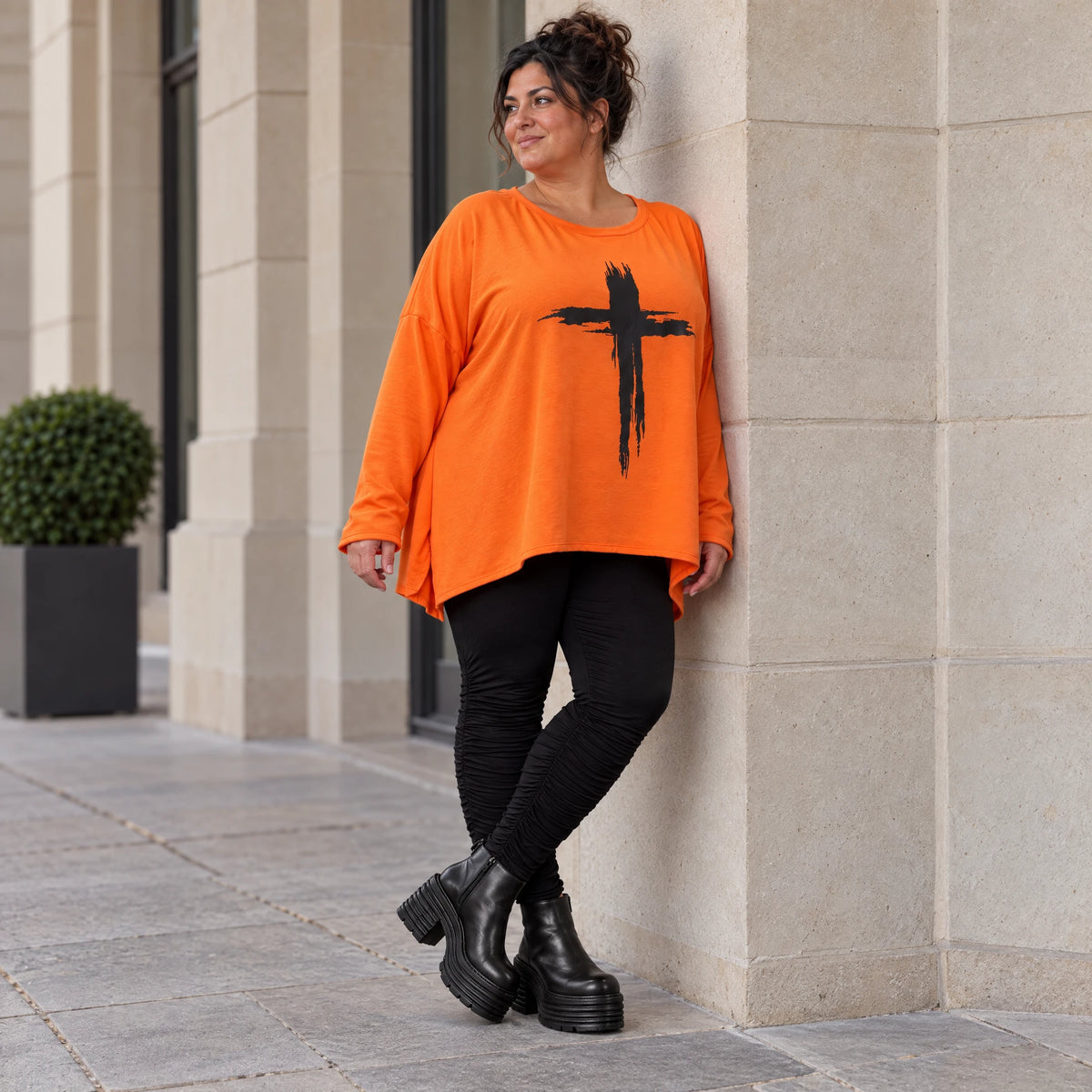Langarmshirt in Orange aus weichem Stretchjersey mit schmeichelnder A-Linie für jeden Tag