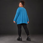 Blaues Langarmshirt aus warmem Stretchjersey mit Rundhalsausschnitt in lässiger A-Linie