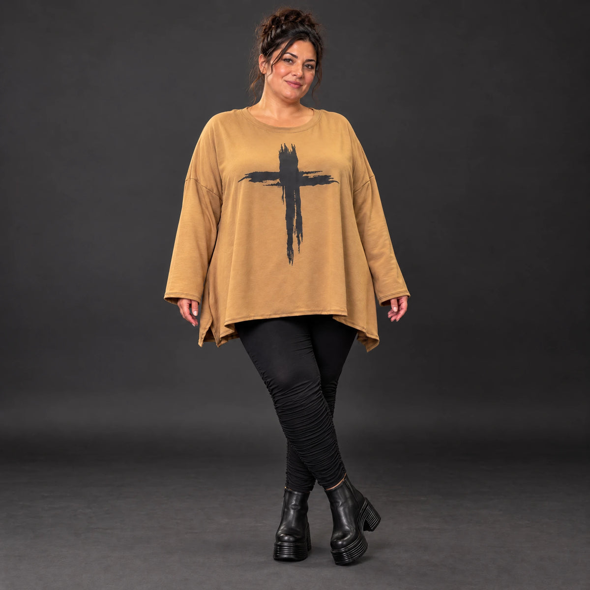 Langarmshirt Basic in Camel aus weichem Jersey mit Elasthan und schmeichelnder A-Linie