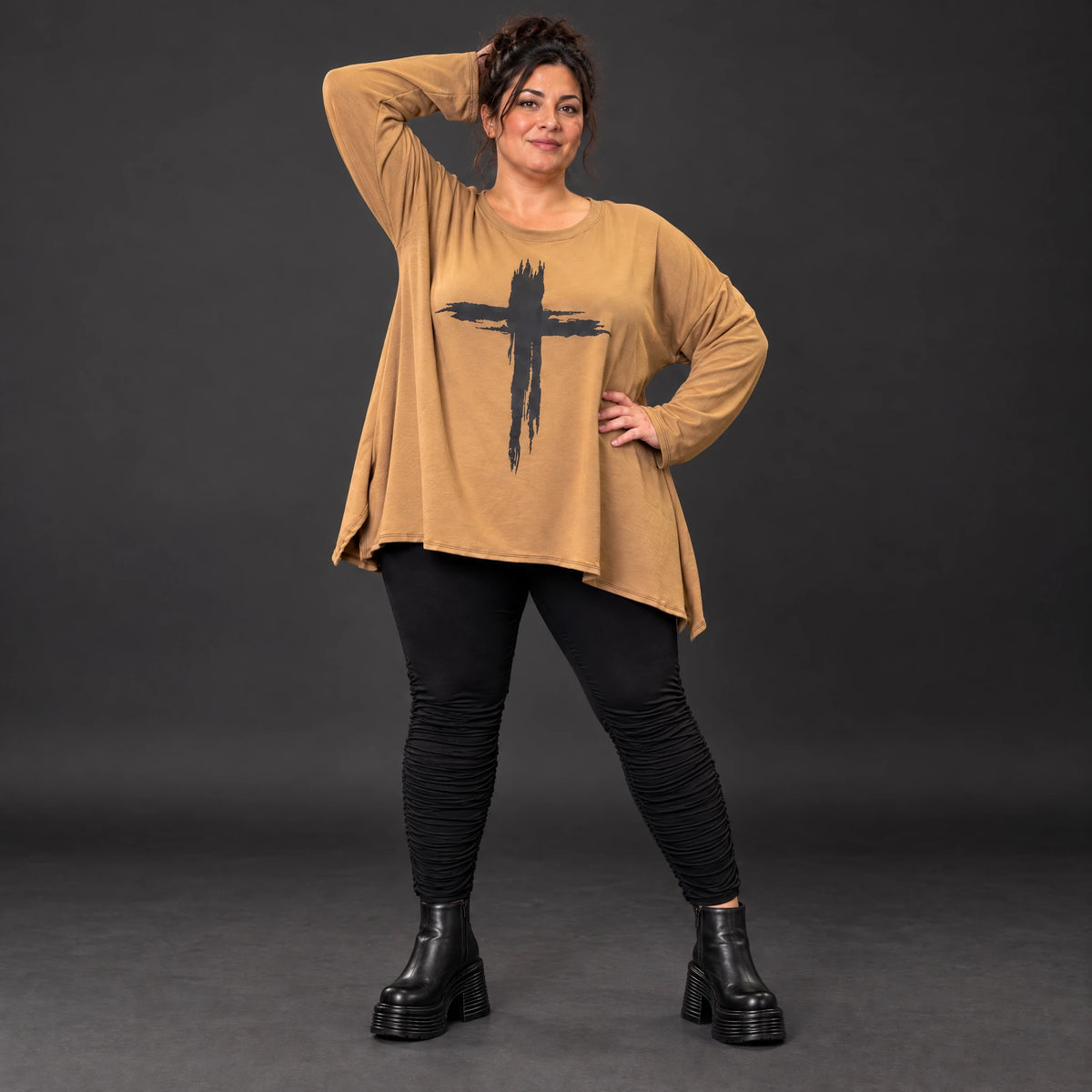Langarmshirt Basic in Camel aus weichem Jersey mit Elasthan und schmeichelnder A-Linie