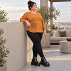 Shirt aus weichem Stretchjersey in Braun mit Rundhalsausschnitt und gerundeter Schnittform