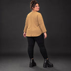 Basic Shirt in Camel aus weichem Stretchjersey mit 7/8-Arm und gerundeter Schnittform
