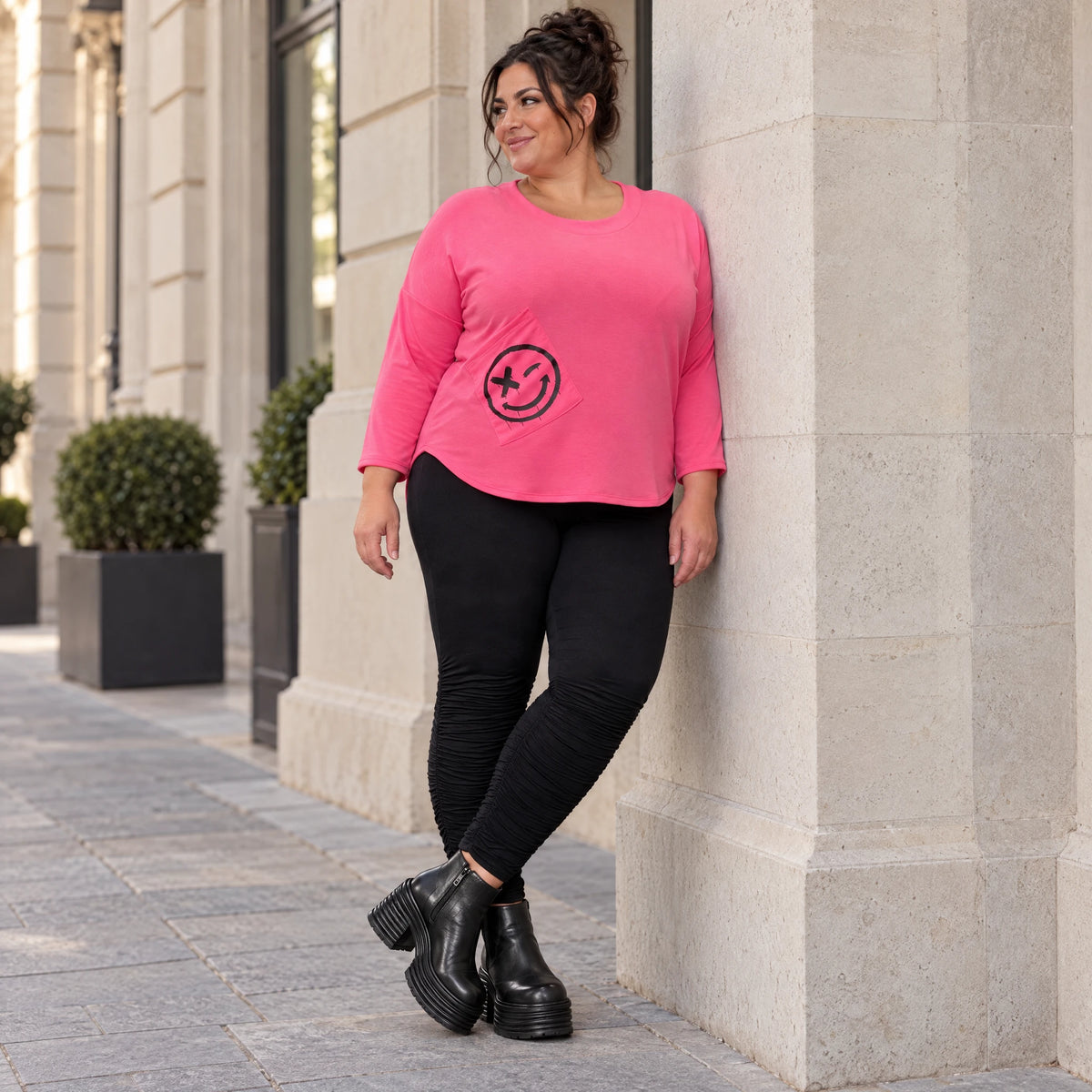 Rundhalsshirt in Pink aus weichem Stretchjersey mit 7/8-Arm und gerundeter Schnittform