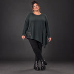 Schwarzes Langarmshirt mit asymmetrischem Zipfelsaum in warmem Stretchjersey aus Italien