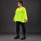 Langarmshirt in Neongelb aus feinem Stretchjersey mit Baumwolle und schmeichelnder A-Linie
