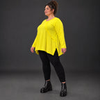 Langarmshirt in strahlendem Gelb mit fließender A-Linie aus weichem Baumwolljersey