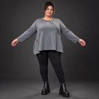 Weiches Langarmshirt in Grau mit fließender A-Linie aus feinem Jersey mit Elasthananteil
