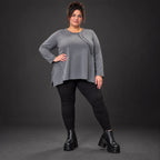 Weiches Langarmshirt in Grau mit fließender A-Linie aus feinem Jersey mit Elasthananteil