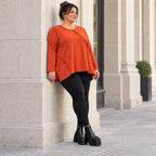 Langarmshirt in Orange mit Rundhalsausschnitt und fließender A-Linie aus Stretchjersey