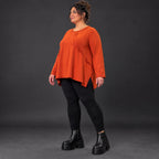 Langarmshirt in Orange mit Rundhalsausschnitt und fließender A-Linie aus Stretchjersey