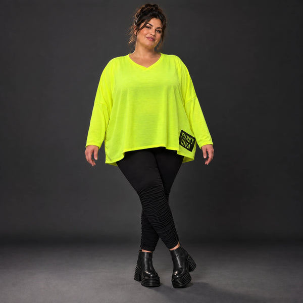 Lässiges Langarmshirt in leuchtendem Neongelb mit V-Ausschnitt aus weichem Stretchjersey
