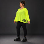 Lässiges Langarmshirt in leuchtendem Neongelb mit V-Ausschnitt aus weichem Stretchjersey