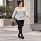 Langarmshirt in Grau/Schwarz aus weichem Flauschgarn mit Rundhalsausschnitt und Taschen