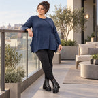 Langarmshirt aus flauschigem Feinstrick in Blau/Weiß gemustert mit fließender A-Linie