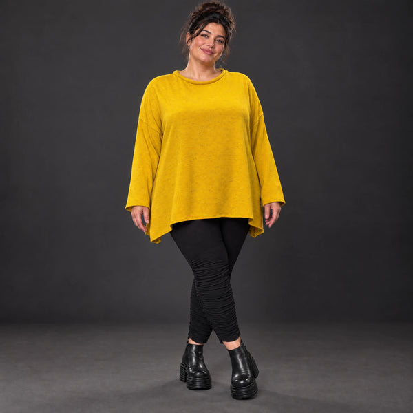 Flauschiges Feinstrickshirt in leuchtendem Gelb mit Stretchanteil und fließender A-Linie