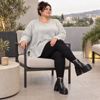 Kuscheliges Feinstrickshirt in Grau/Schwarz Melange mit fließender A-Linie aus Italien