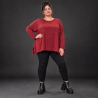 Feinstrickshirt in Rot/Weiß mit flauschigem Garn in A-Linie und Rundhalsausschnitt