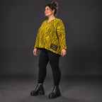 Kastiges Strickshirt mit Zebramuster in Gelb/Schwarz aus weichem flauschigem Feinstrick