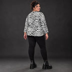 Flauschiges Strickshirt aus Italien in Weiß/Schwarz mit weichem Flauschgarn für den Winter