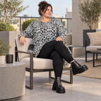 Langarmshirt Feinstrick in Grau/Schwarz mit asymmetrischem Zipfelsaum und weichem Garn