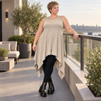 Ärmellose Tunika in Taupe aus weichem Modal Stretch mit lockerer A-Linie und Seitenspitzen