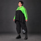 Überwurf in frischem Grün aus weichem Stretchjersey mit gerader Form und Vokuhilalinie