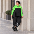 Überwurf in frischem Grün aus weichem Stretchjersey mit gerader Form und Vokuhilalinie