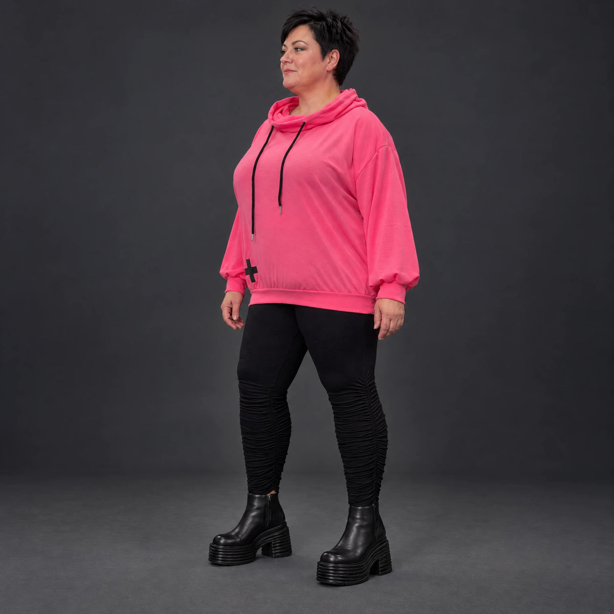 Hoodie in leuchtendem Pink aus weichem Stretchjersey mit Kapuze und gerader Schnittform