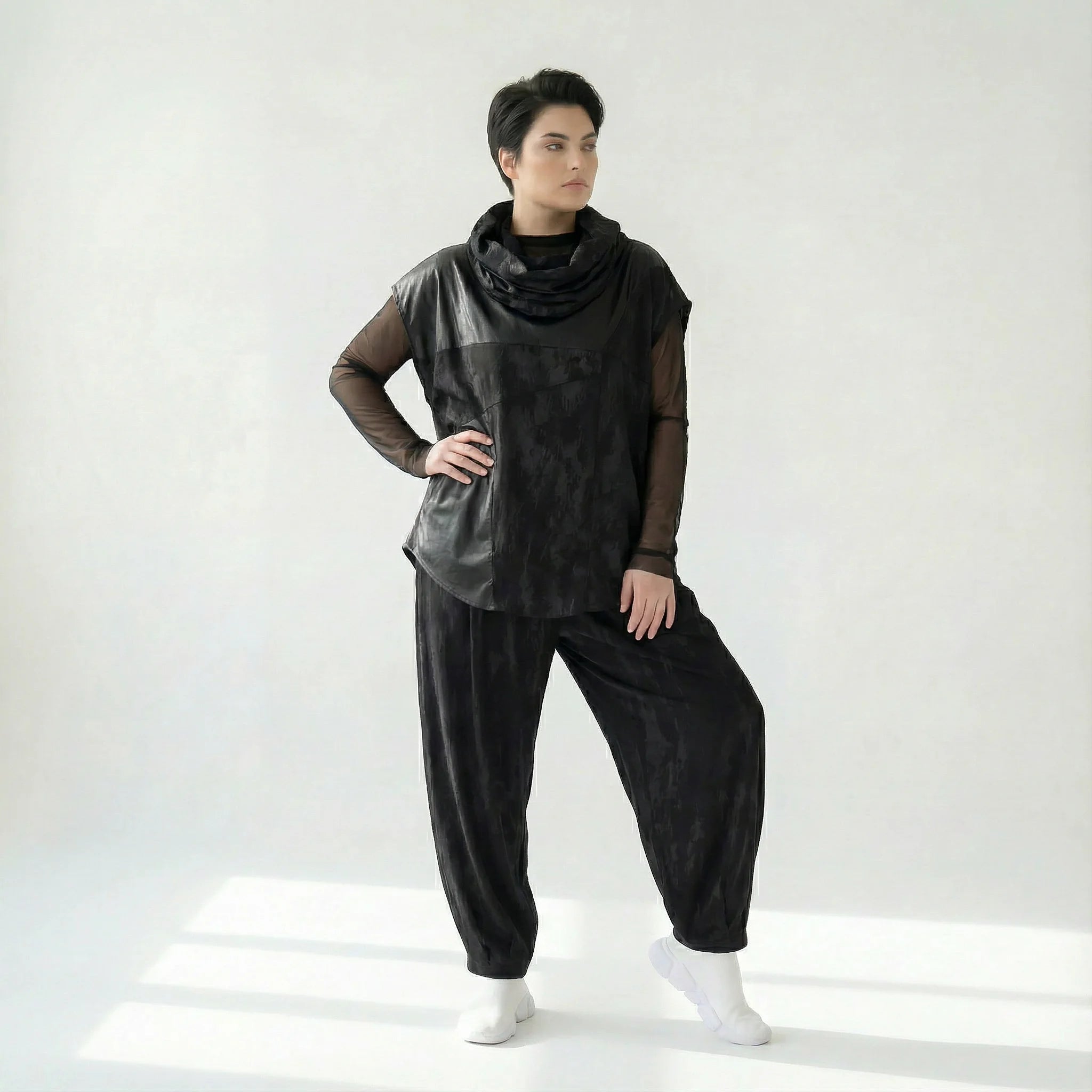 2-teiliges Oversize-Oberteil mit Mesh-Shirt und Slinky-Weste im Avantgarde-Look
