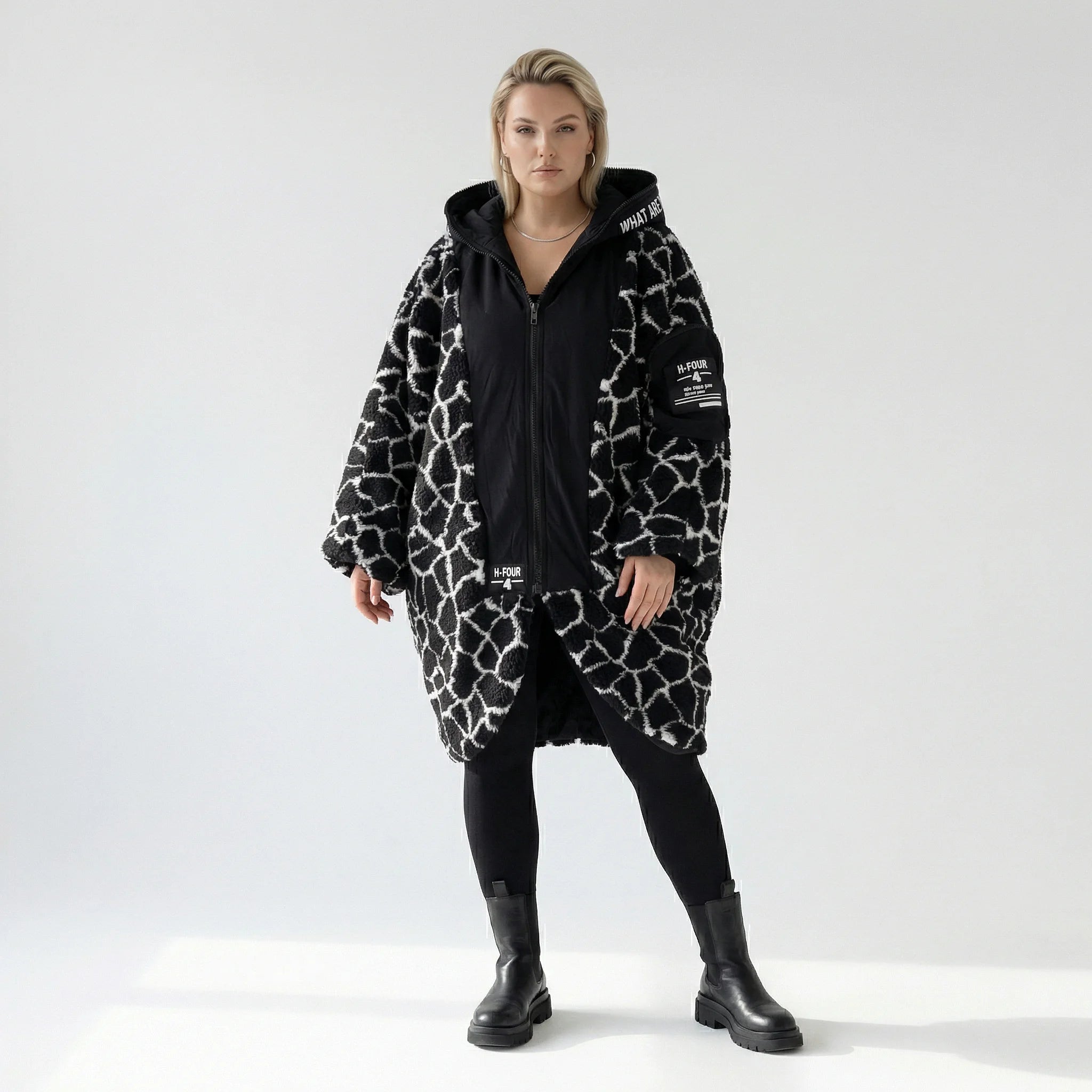 Oversize Ballonjacke Plüsch Übergang Softshell Damen H4 Fashion bei Modeare Avantgarde Lagenlook