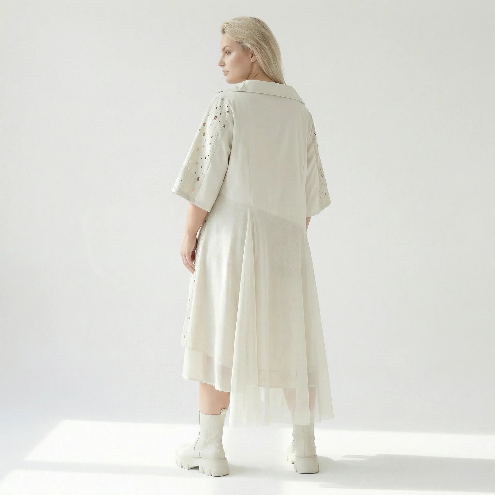 Oversize Kleid Damen A-Form Ecru mit Tüll Leinenoptik Übergangskleid H4 Fashion bei Modeare