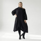 Avantgarde Oversize Kleid schwarz mit Satin Biesen Tüll Mix A Form fein luftig Stretch Übergang H4 Fashion bei Modeare
