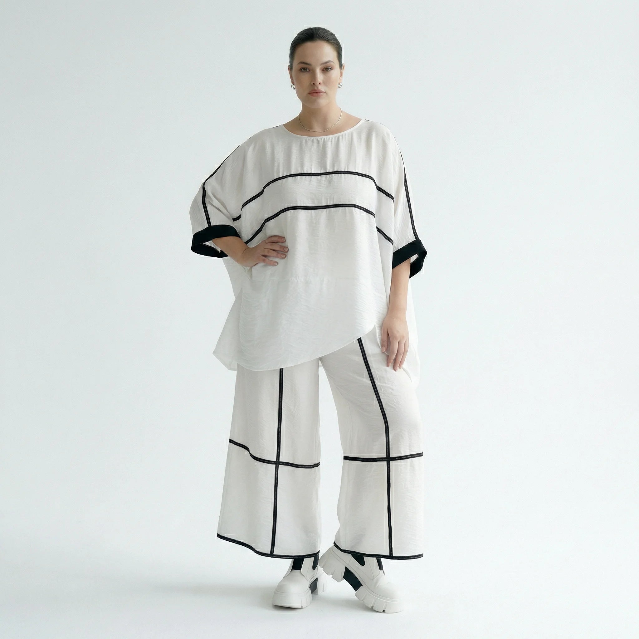 Damen Oversize Set Maxlive Weiß mit Shirt & Culotte Hose, Viskose-Mix, Kontraststreifen, EU 38 bis 60, Made in Türkei