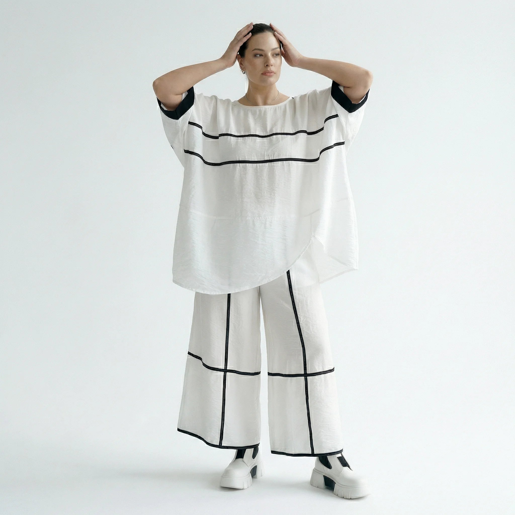 Damen Oversize Set Maxlive Weiß mit Shirt & Culotte Hose, Viskose-Mix, Kontraststreifen, EU 38 bis 60, Made in Türkei