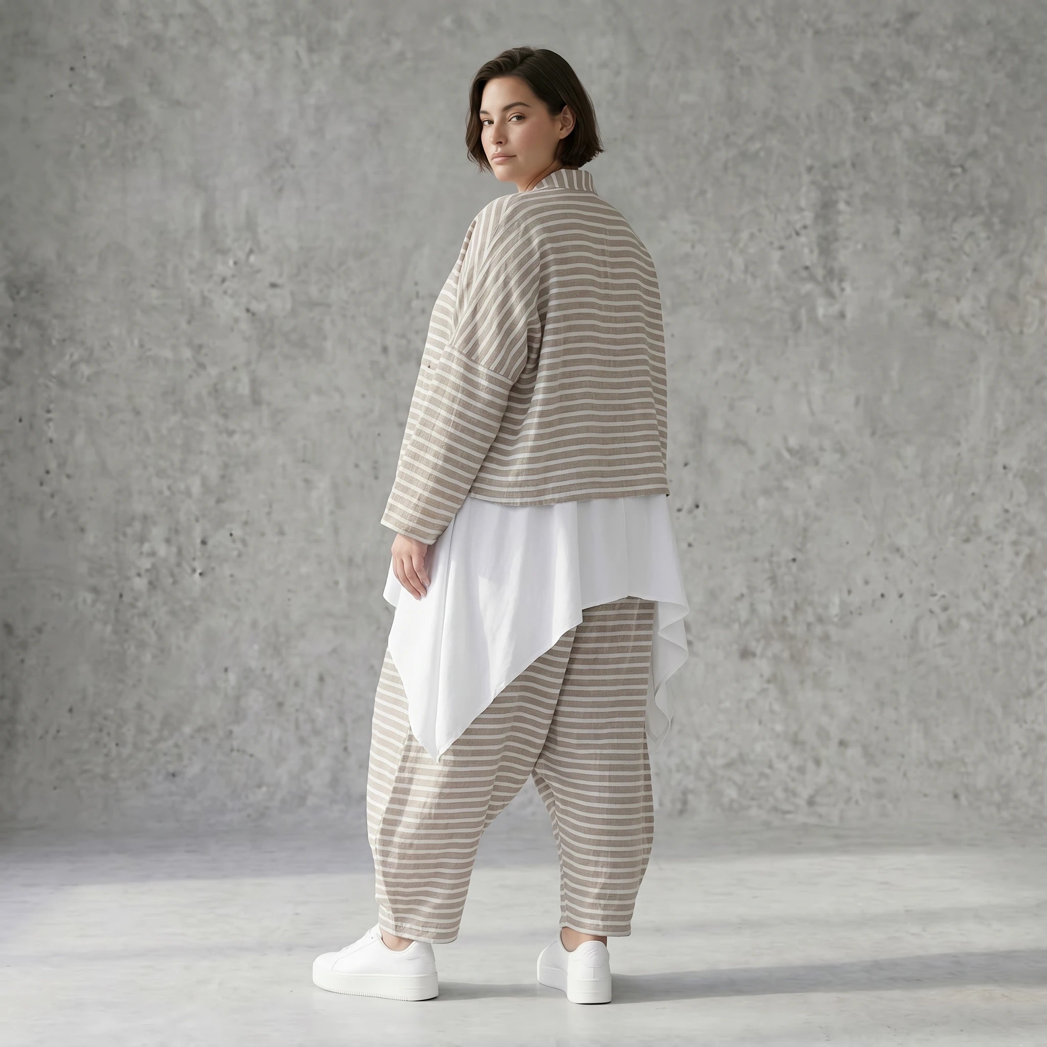Kastige Streifenjacke in Leinen Optik für Damen Sommer Oversize Lagenlook AKH Fashion bei Modeare leicht und luftig aus Frankreich gefertigt
