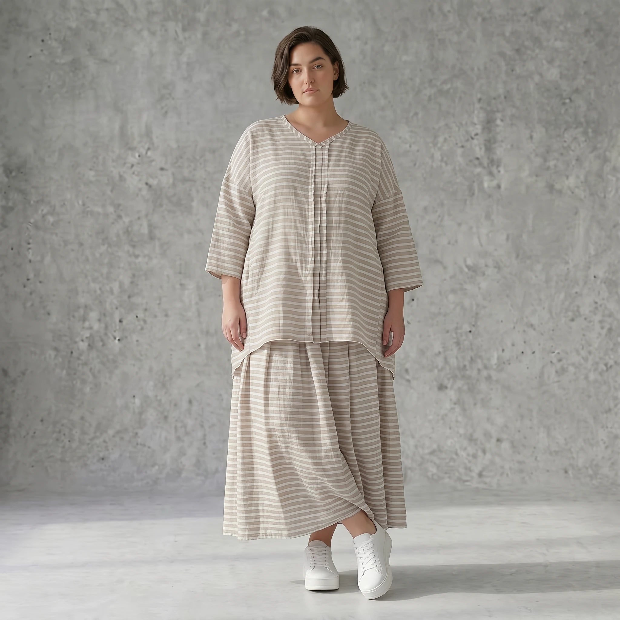 AKH Fashion Big Shirt in Leinen Optik gestreift Oversize Damen Sommerlook Sand Weiß bei Modeare Frankreich