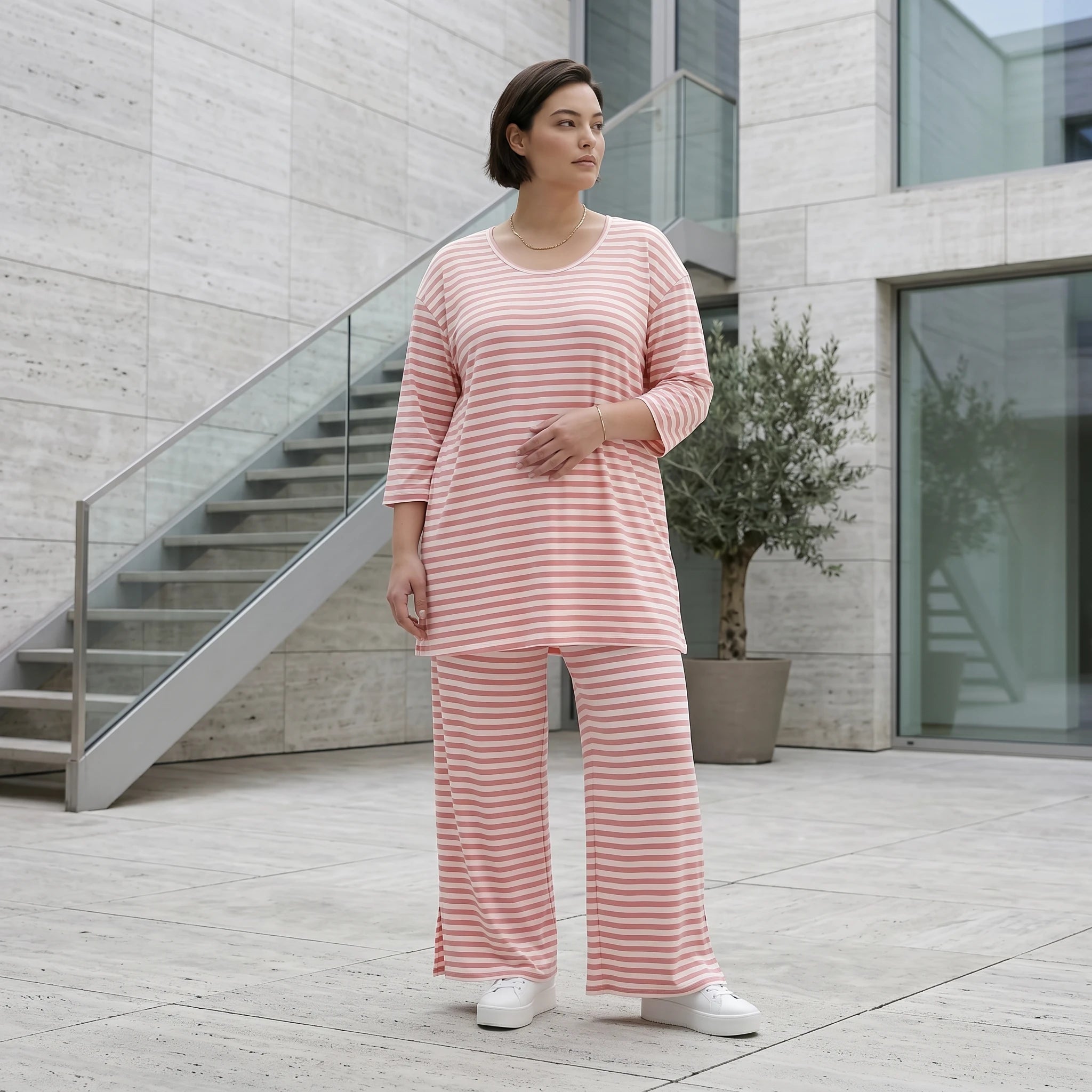 Damen Jersey Hose Weiß-Lachs mit Streifen Weites Bein Sommer Look aus Viskose von AKH Fashion exklusiv bei Modeare Shop