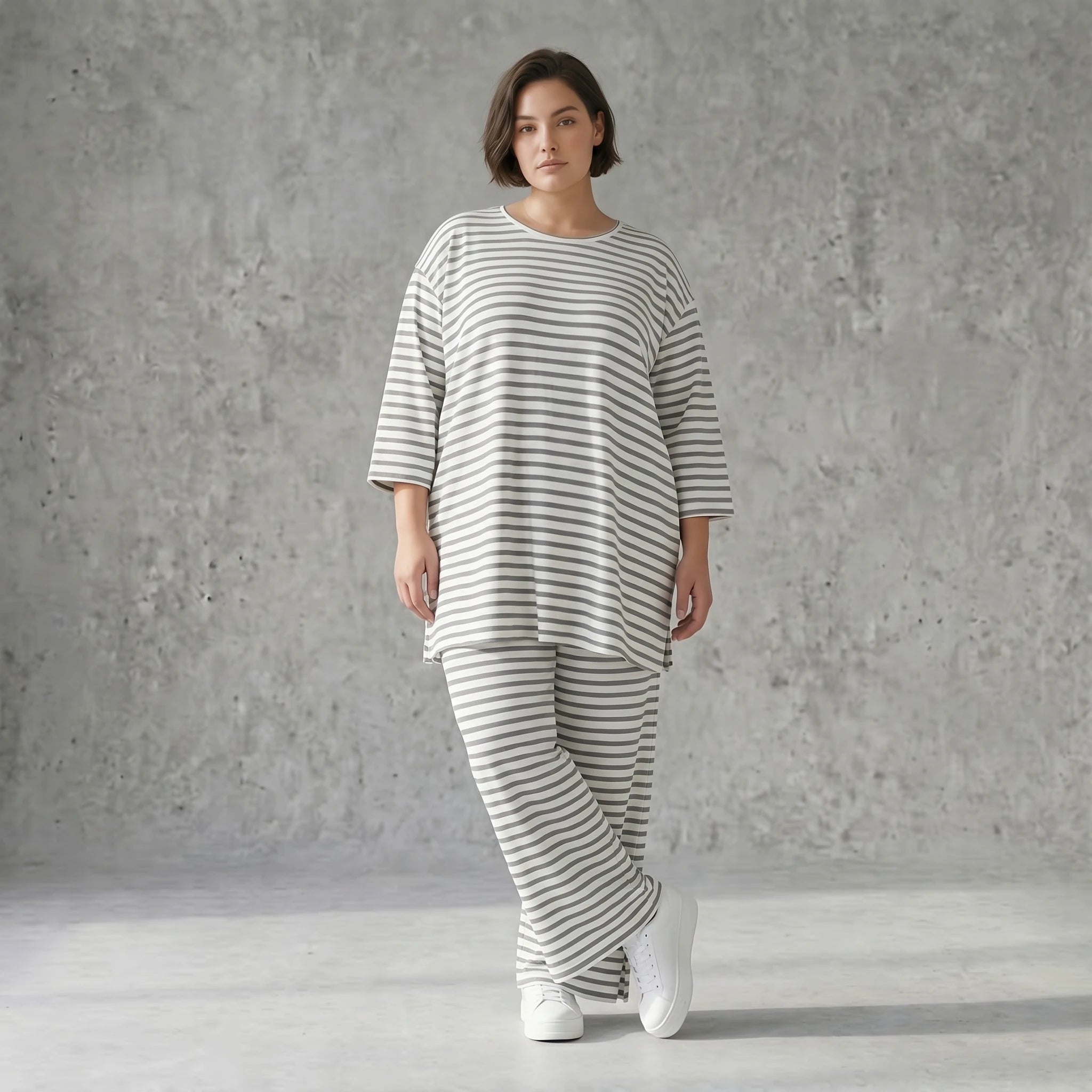 Damen Streifenhose aus Jersey mit weitem Bein Sommer Hose aus Viskose Mix AKH Fashion exklusiv bei Modeare bequem und leicht