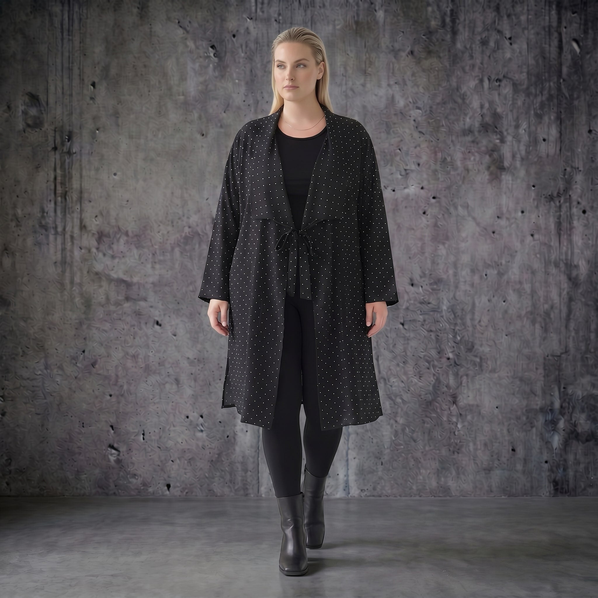 AKH Premium Cardigan aus Tencel Oversize Sommermantel Polka Dot Lagenlook bei Modeare Multibrand Store mit Stil